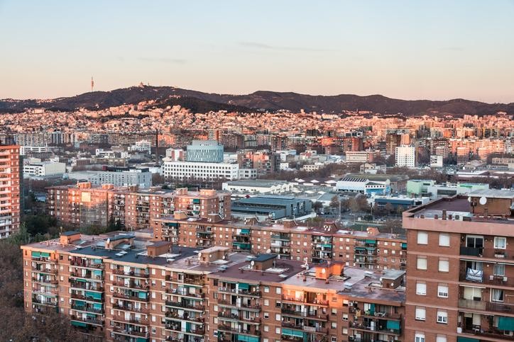 Obra nueva vs vivienda reformada en Cataluña (2026): ¿cuánta diferencia de precio hay?